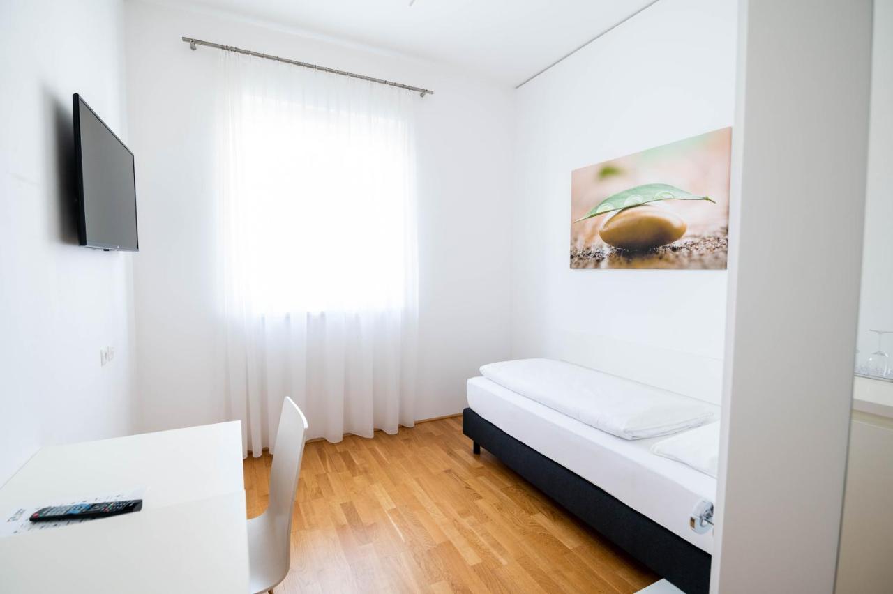 Shome Hotel Graz - Self-Check-In & Free Parking Exterior foto